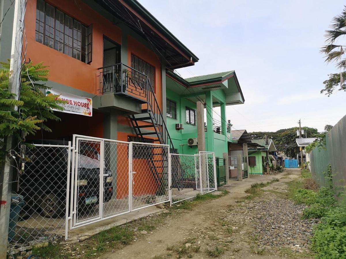 Apartamento Estrelle Orange House - Backpackers Hub Puerto Princesa Exterior foto