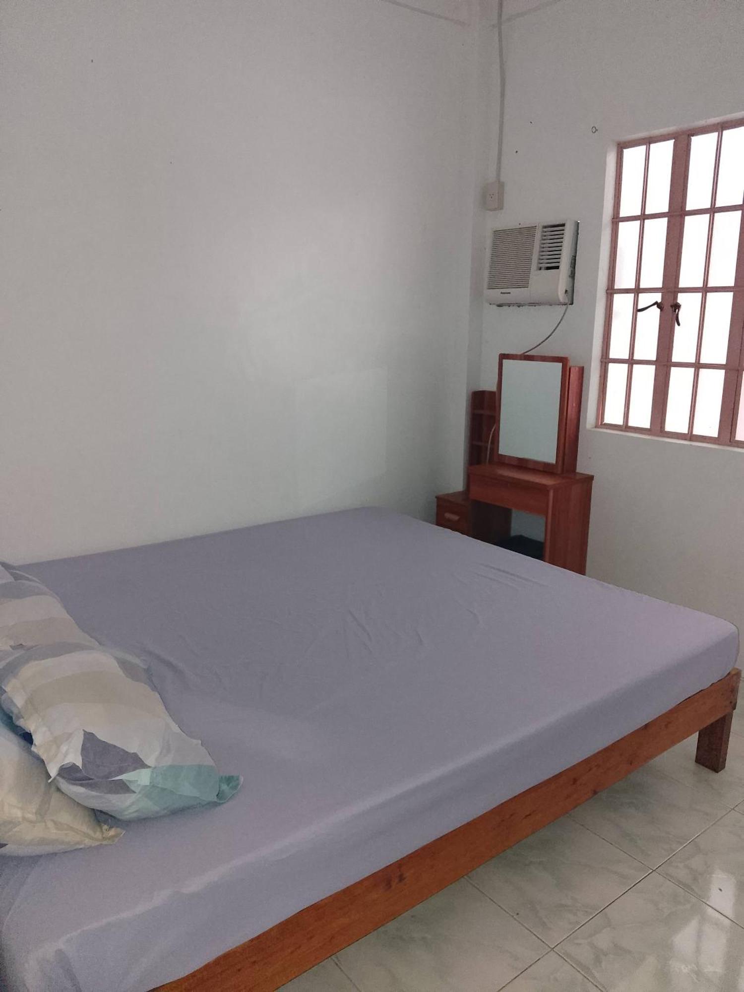 Apartamento Estrelle Orange House - Backpackers Hub Puerto Princesa Exterior foto