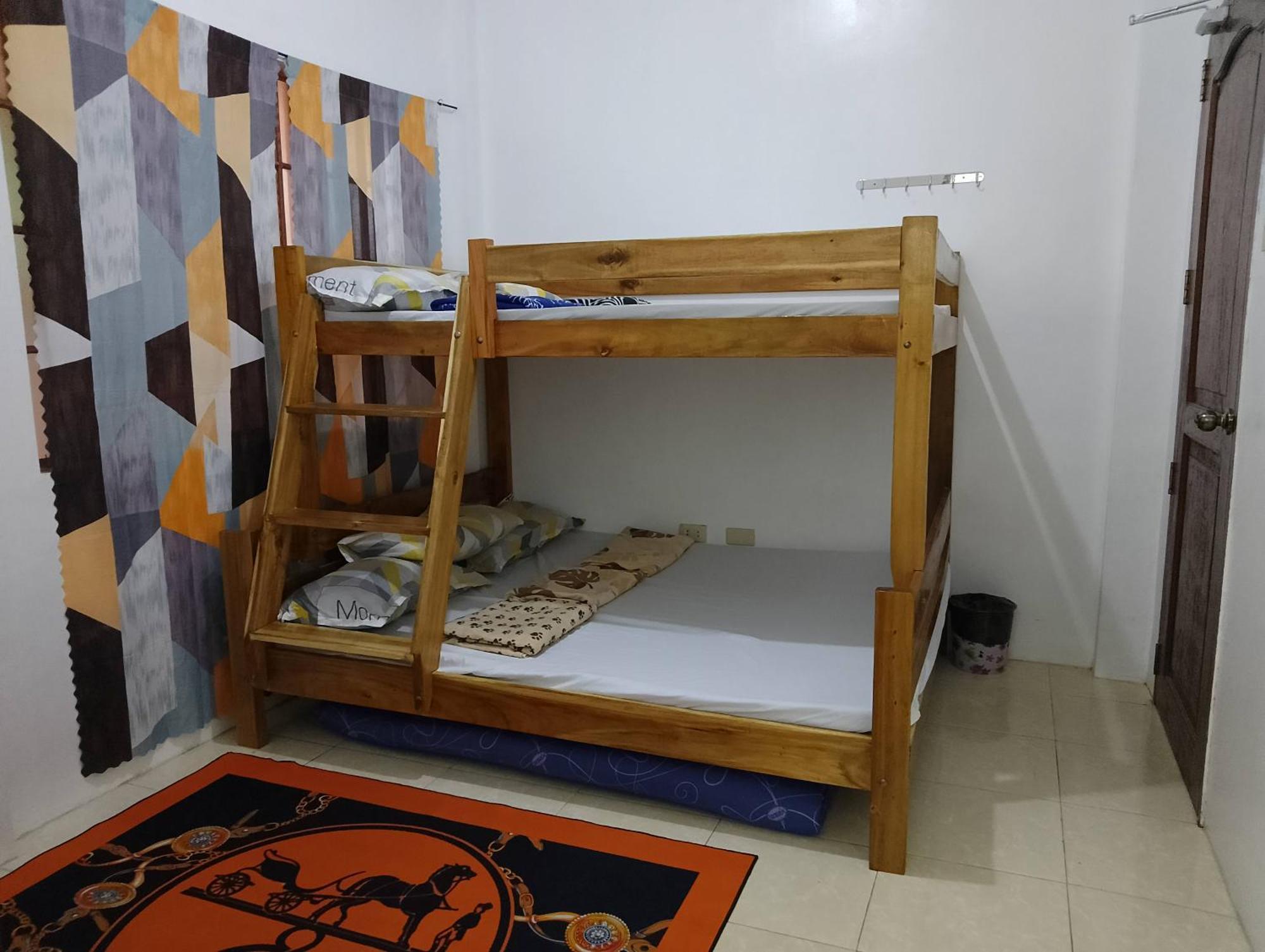 Apartamento Estrelle Orange House - Backpackers Hub Puerto Princesa Exterior foto